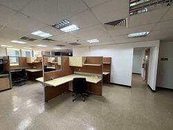 The Novelty House (D1), Office #596262161